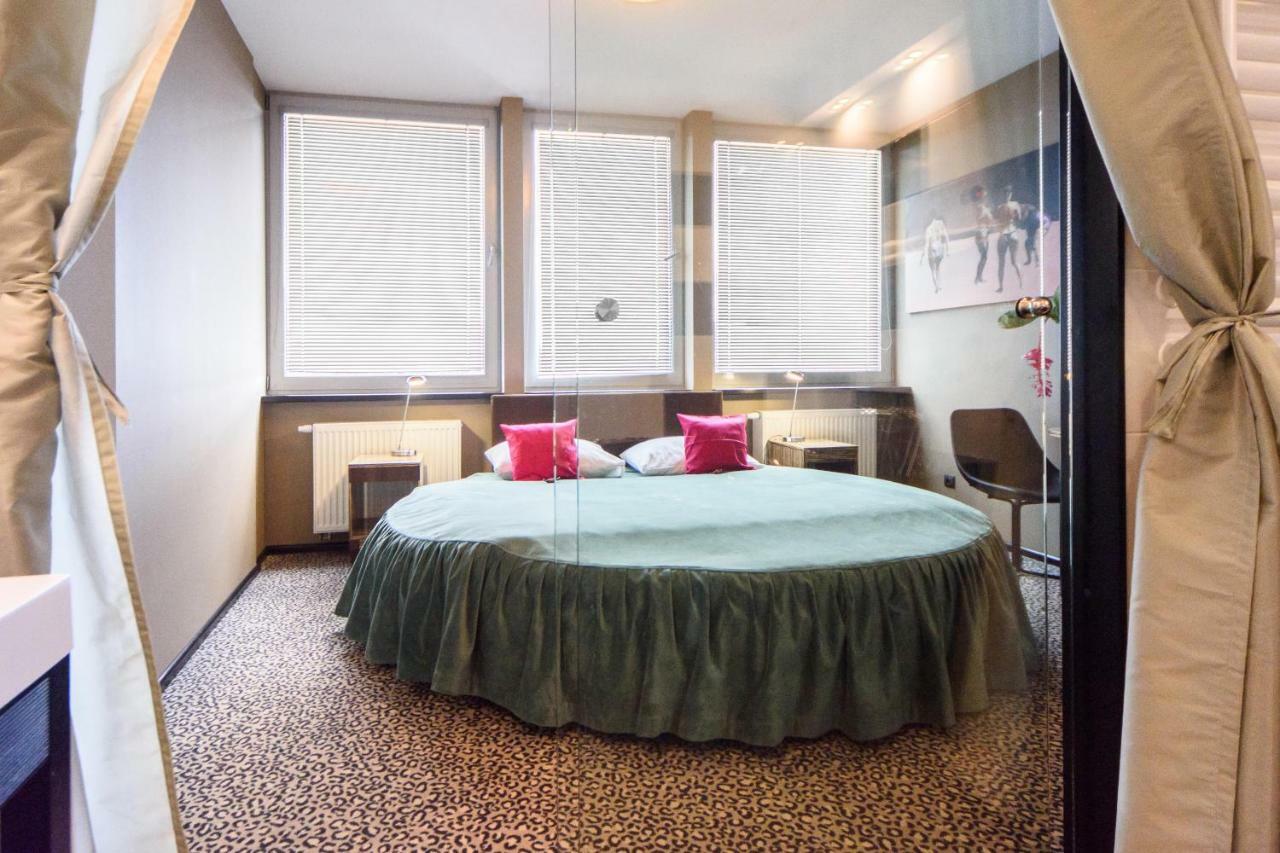 Hotel Fado Spa & Restaurant Świdnica Eksteriør bilde